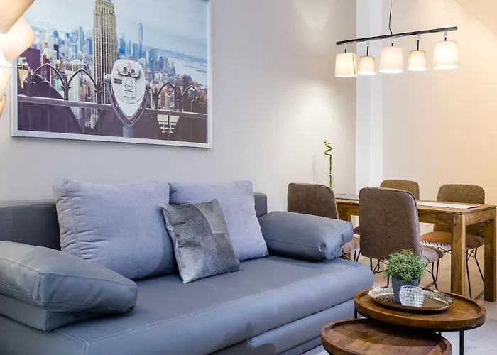 The Lohmeyerstr Vh Links, 2 Bedroom Up To 5 People