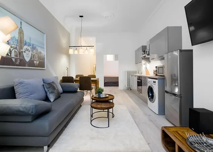 The Lohmeyerstr Vh Links, 2 Bedroom Up To 5 People