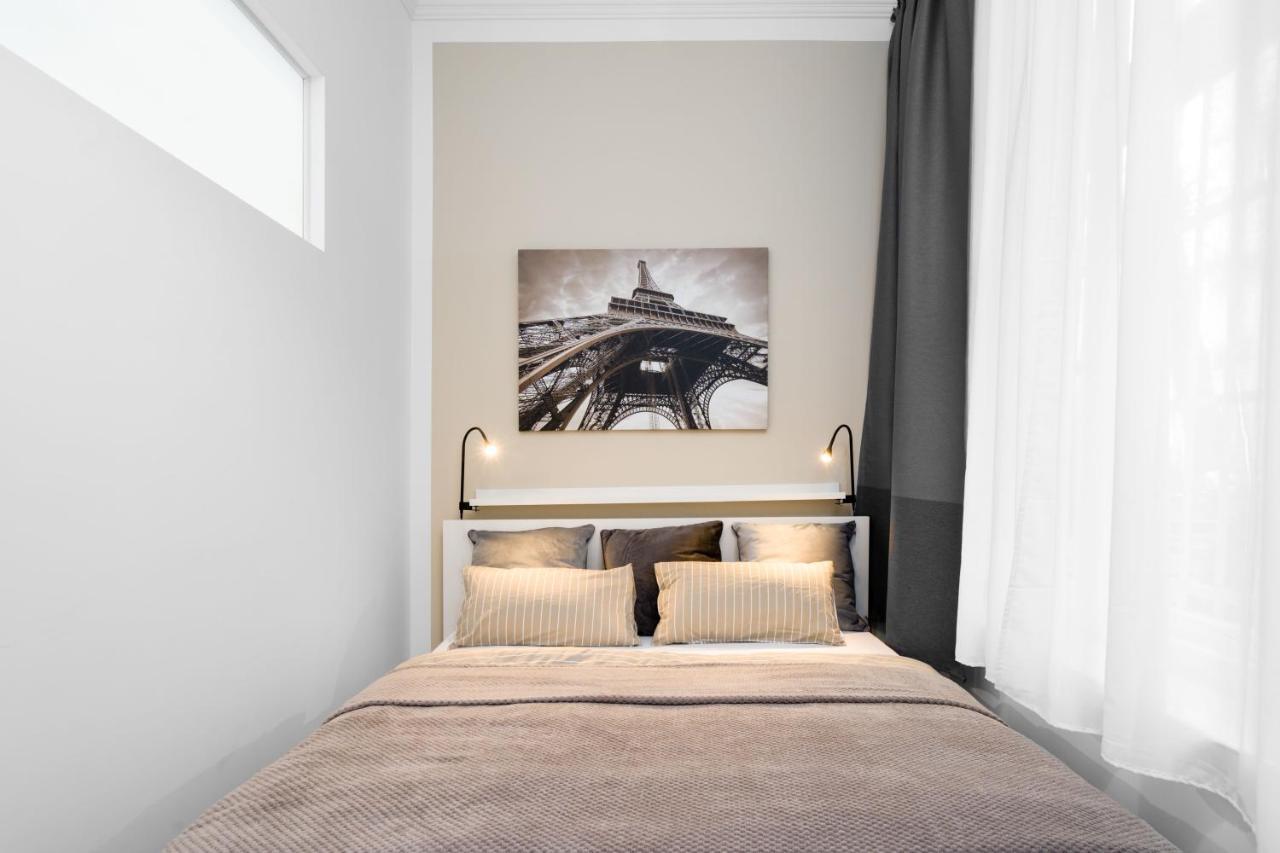 The Lohmeyerstr Vh Links, 2 Bedroom Up To 5 People * Berlin
