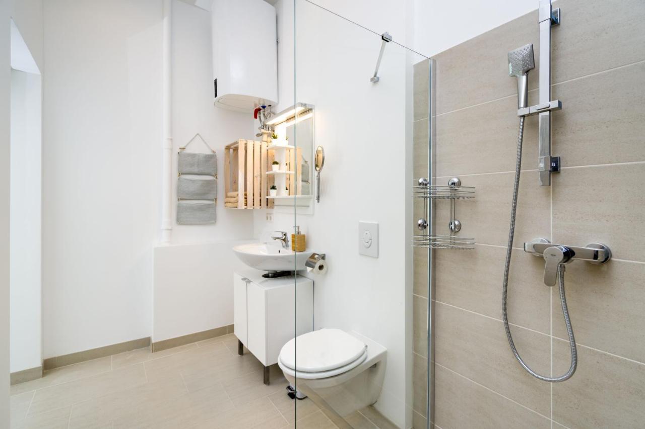 Apartamento The Lohmeyerstr Vh Links, 2 Bedroom Up To 5 People Berlín