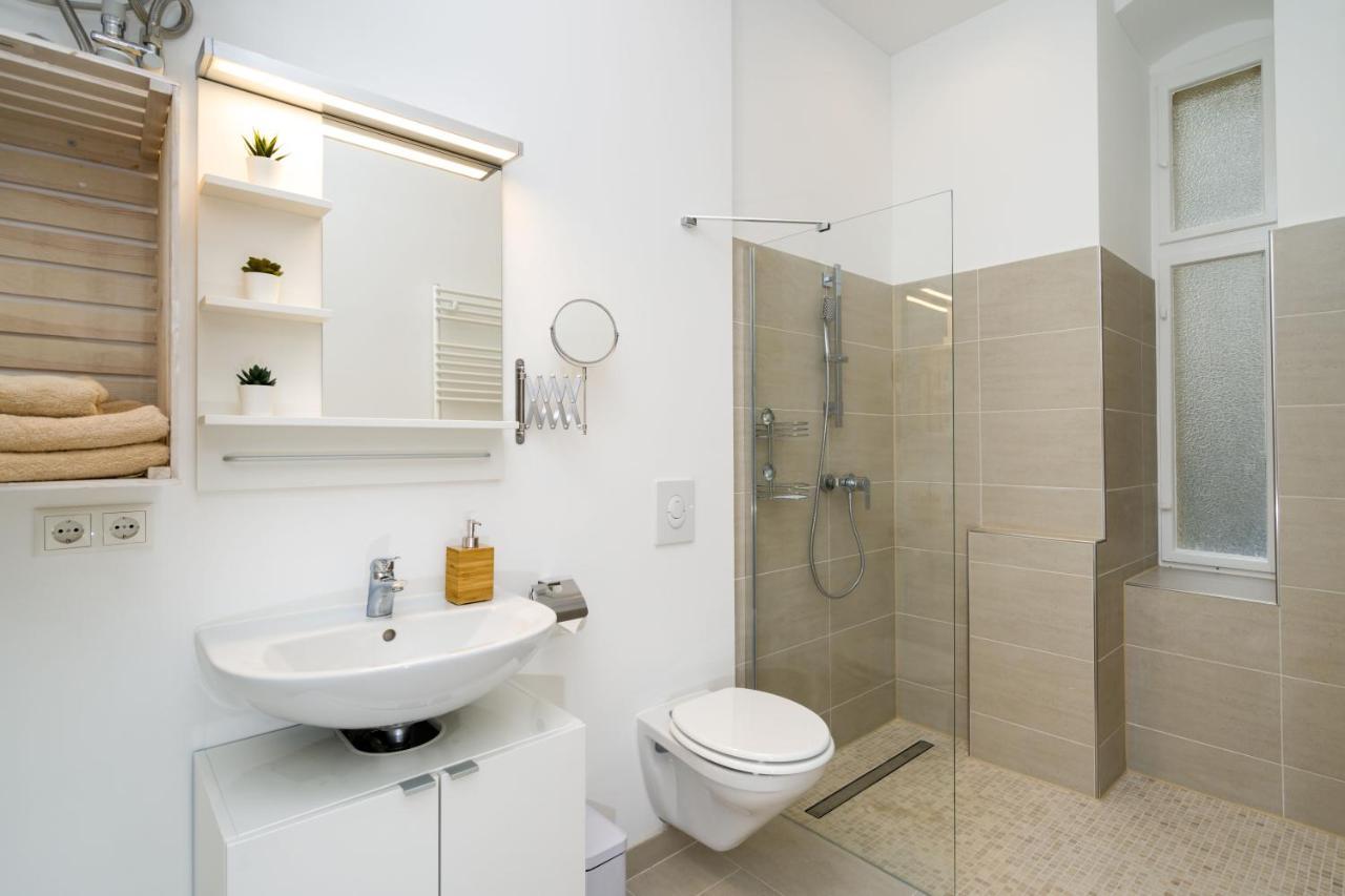 The Lohmeyerstr Vh Links, 2 Bedroom Up To 5 People Apartamento